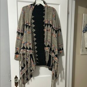 Women's Geometric Patterned Fringe Cardigan